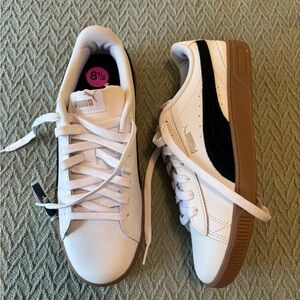 NWT Puma White Sneakers with Black Stripe